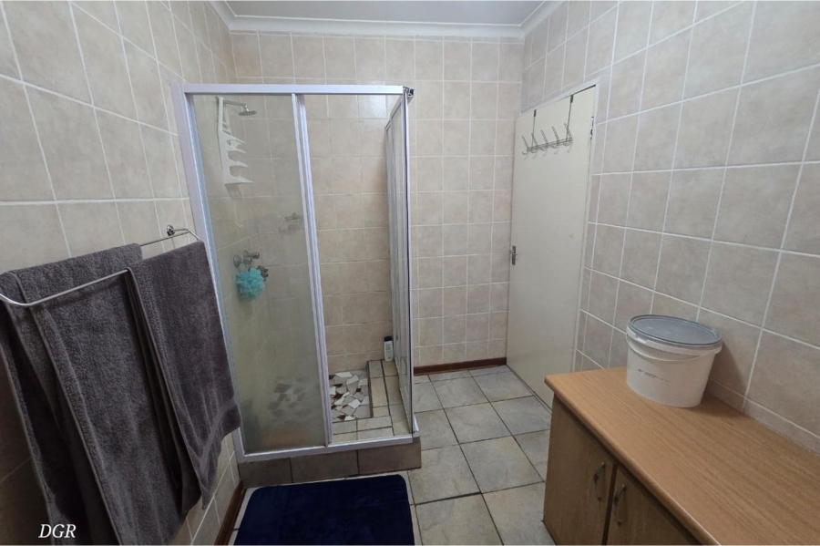 7 Bedroom Property for Sale in Cassandra Northern Cape